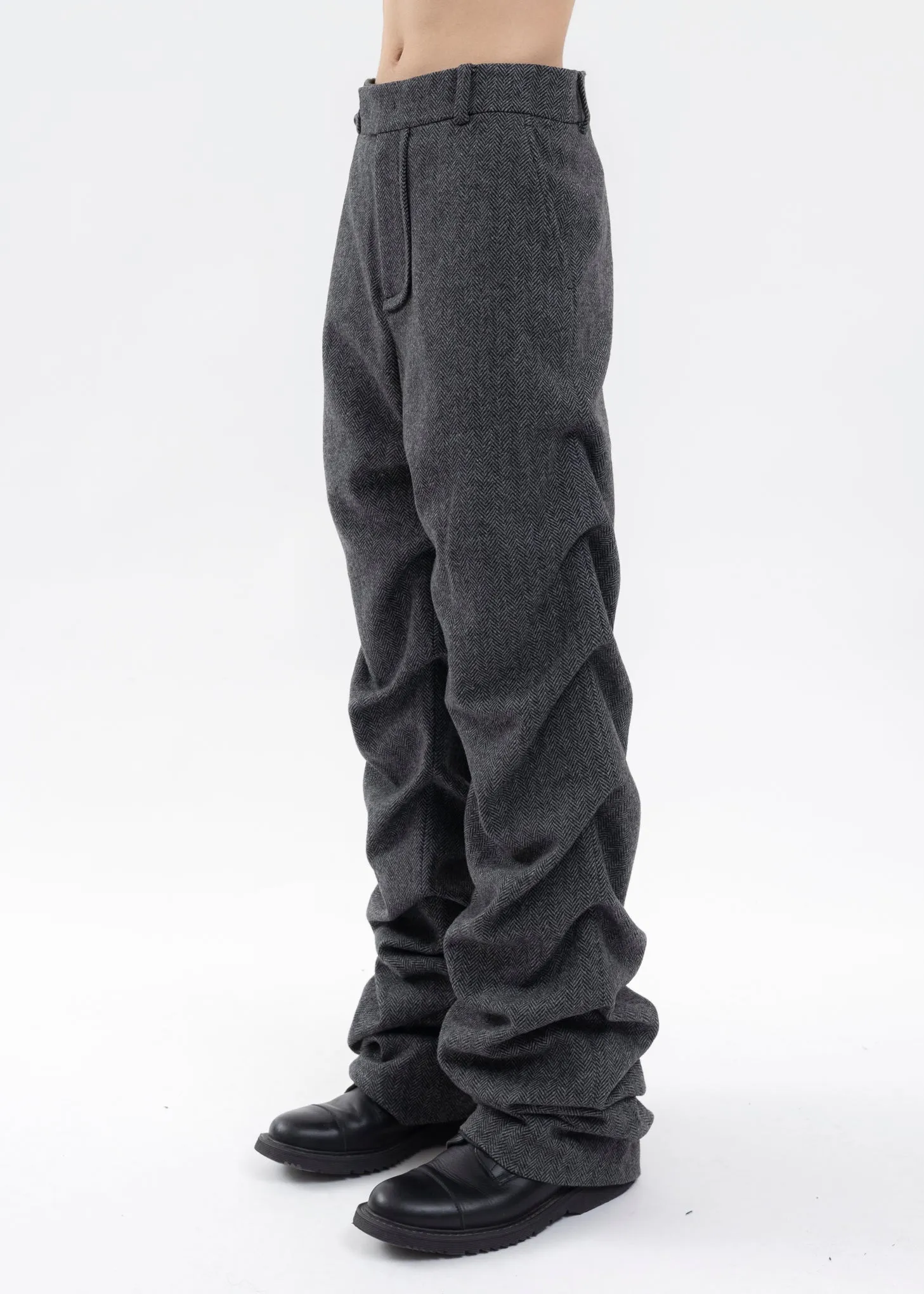DARK GREY MENS HERRINGBONE SHIRRING SILM PANTS