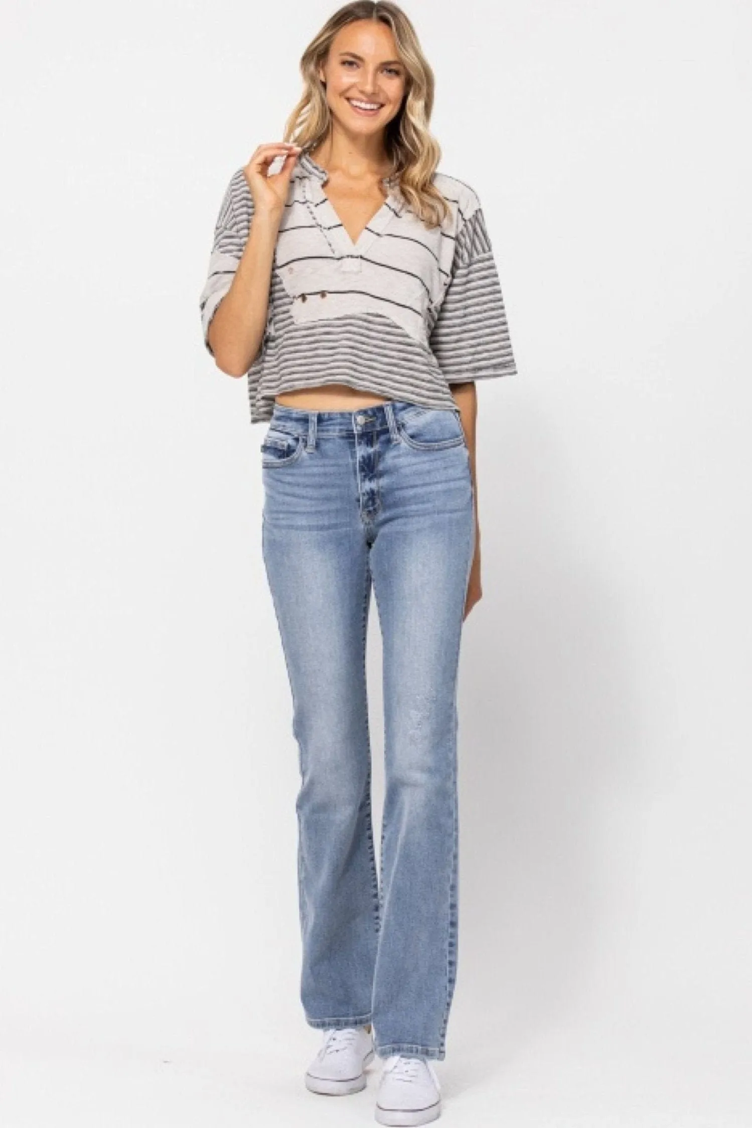 Judy Blue Core Mid-Rise Washed Bootcut Jeans