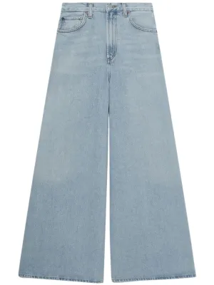 nolan jeans