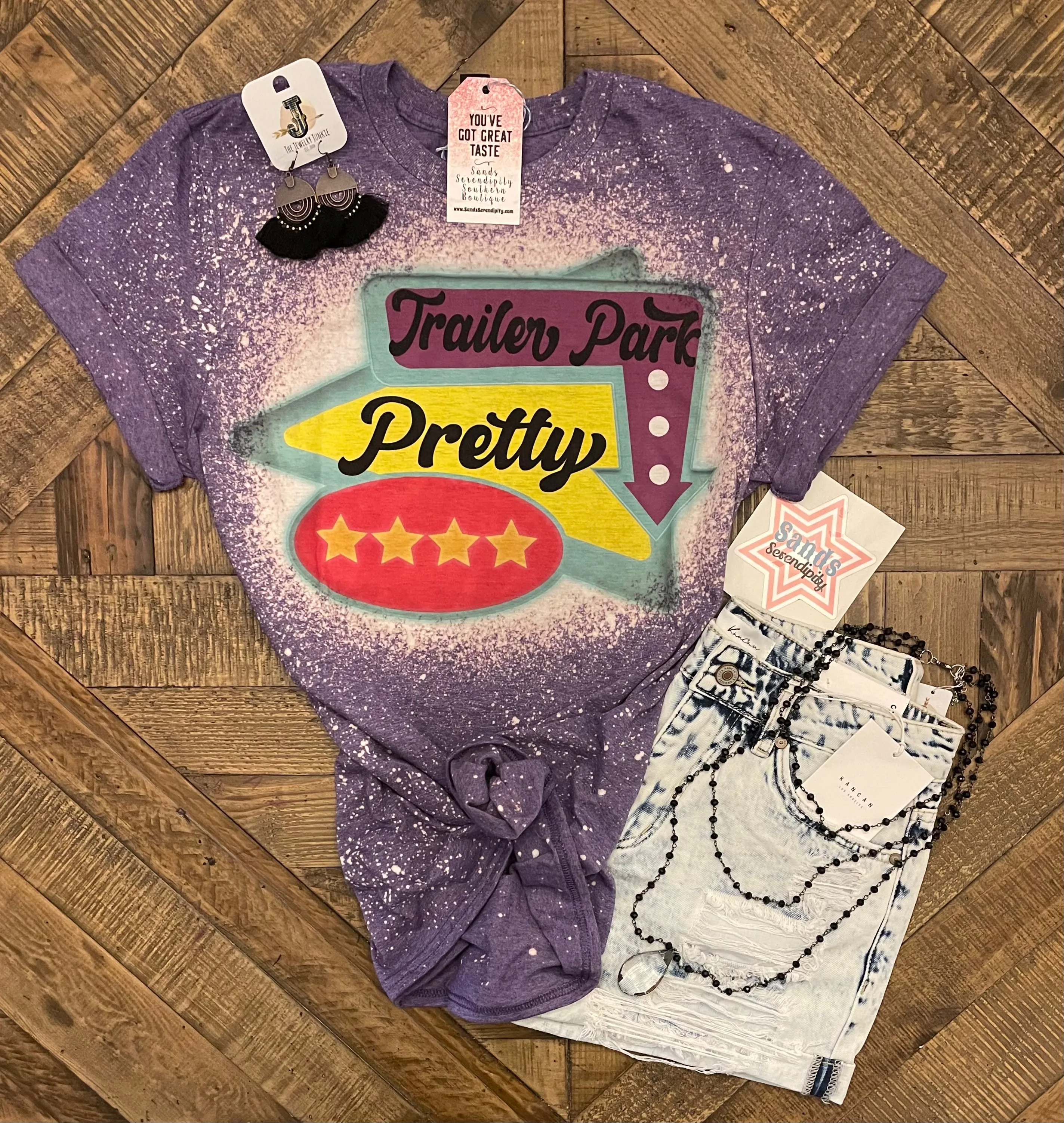 Trailer Park Pretty 🤩